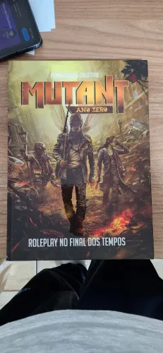 RPG Mutant: Ano Zero (Pensamento Coletivo) - Livro Base + Bloco de Fichas