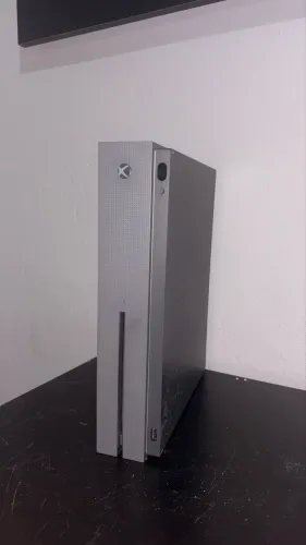 Xbox One S 500GB -  bom funciona 