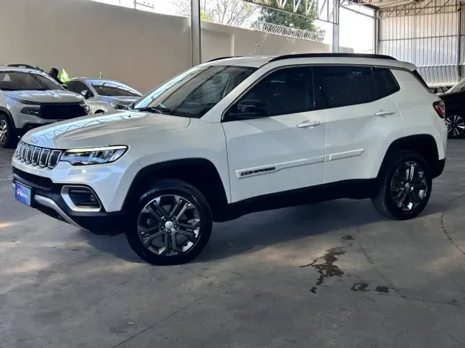 Jeep Compass Long. T270 1.3 TB 4X2 Flex AUT 2025
