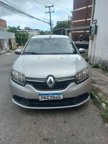 Renault Logan Expression Hi-flex 1.6 8V 4P 2017