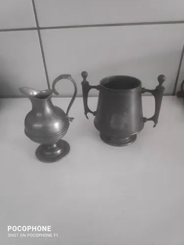  2 Peças antiga em estanho 