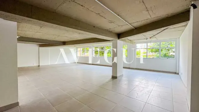 Andar Corrido de 182 m² ao Lado do Shopping Rio Design Leblon