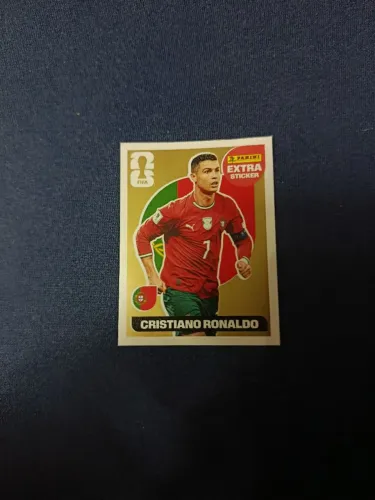 Figurinha legend do cristiano Ronaldo de ouro