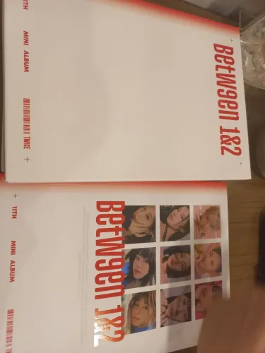 Albúm de kpop Twice 'Between 1&2' - photocards inclusos + photocards extras