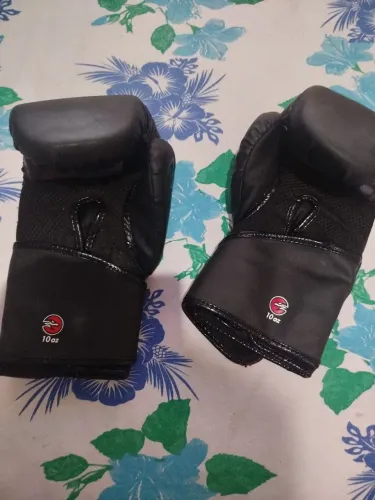 Luva de boxe 14oz-Naja(semi nova)