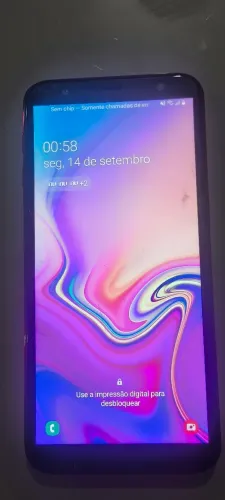 Vendo Samsung Galaxy J6+ (J6 Plus), modelo SM-J610G, na cor vermelha