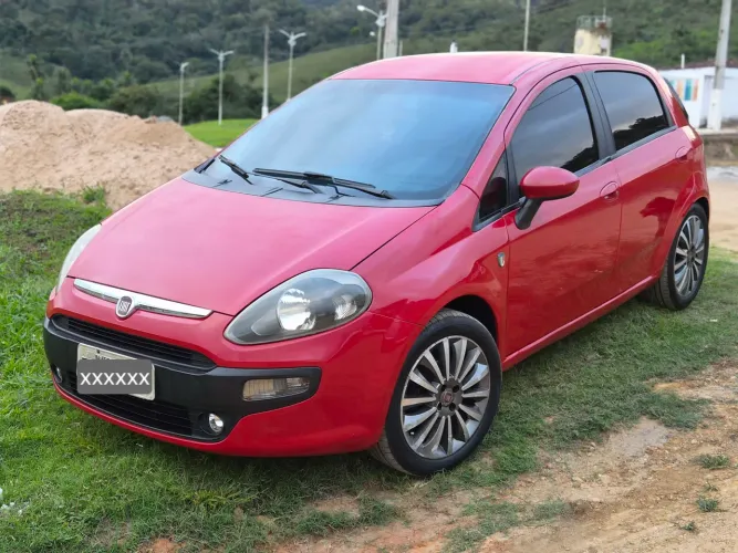 Fiat Punto Attractive Italia 1.4 F.flex 8V 5P 2013