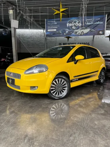 Fiat Punto Sporting 1.8 Flex 8v/16v 5P 2010