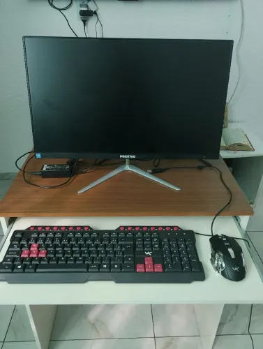 Vende - se computador ALL in one positivo