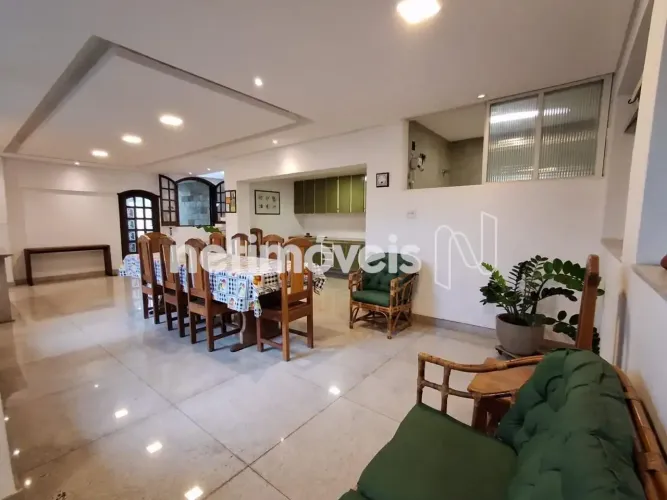 Venda Casa João Pinheiro Belo Horizonte