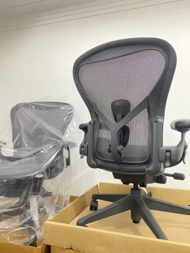 cadeira herman miller new aeron B completa 