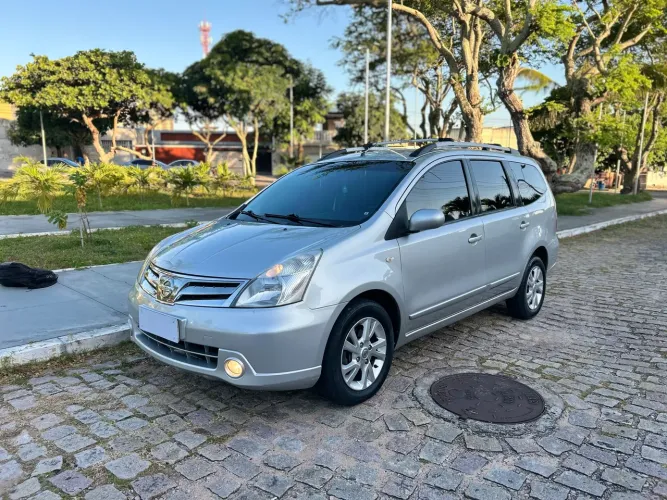 Nissan Grand Livina 1.8 S 16V 2011/2012 2014