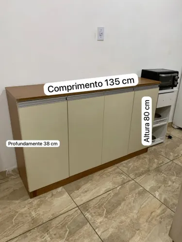 Mesa e balcão