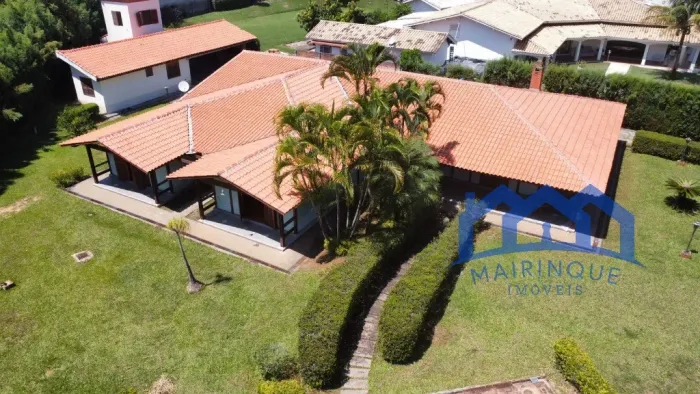 Chácara com 4 Quartos e 4 Banheiros à Venda, 3.000 m² por R$ 1.690.000 Cód. ch1557