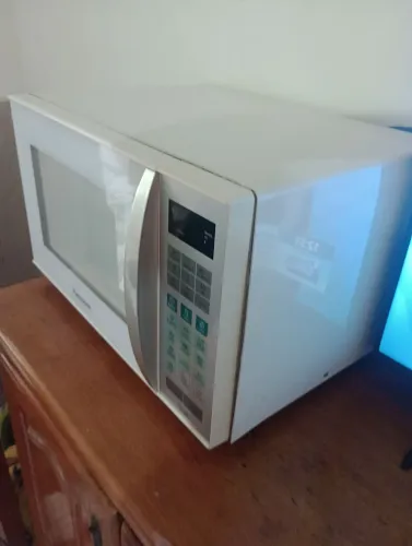 Forno micro-ondas r$ 200