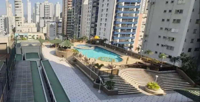 Apart. Porteira Fechada no Ed. Atlântico Shopping | 98m², 2 Quartos Balneário Camboriú - S