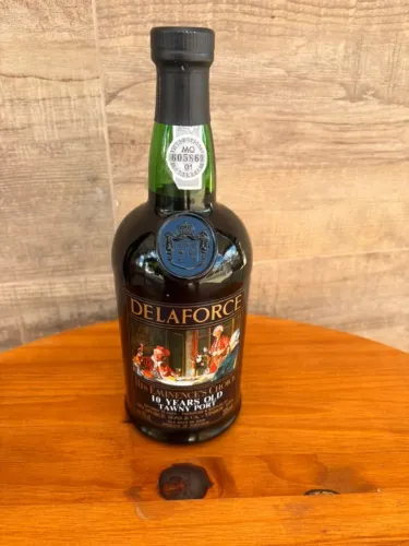 Vinho do Porto Delaforce Fine Tawny Port 750ml - 10 anos de envelhecimento. 