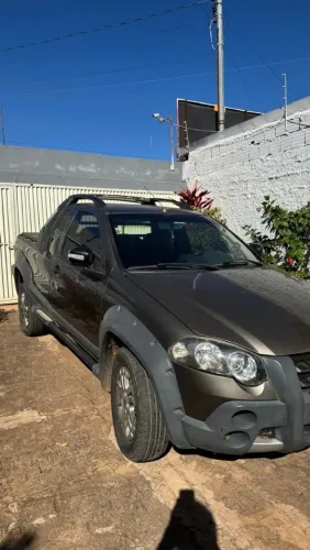Fiat Strada Adventure 1.8/ 1.8 Locker Flex CE 2011