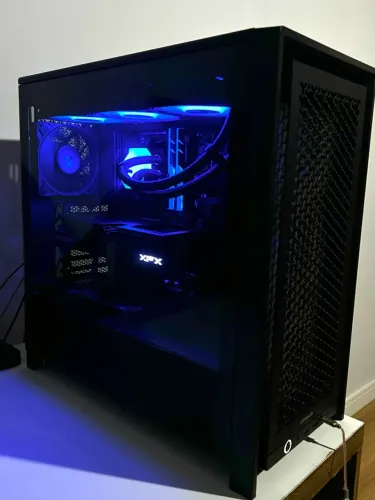PC GAMER COMPLETO - Ryzen 5 5600 + RX 9060 XT 16GB + 32GB de RAM