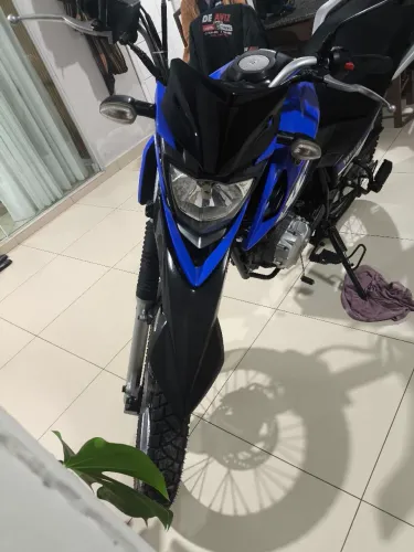 Crosser  2022 
