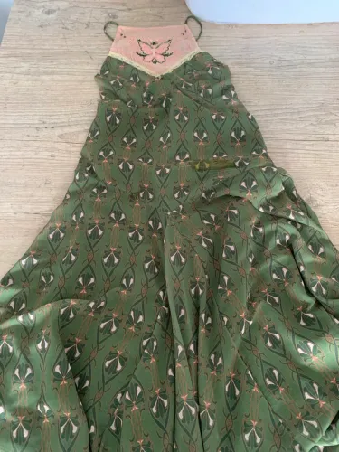 Vestidos FARM M 50 cada