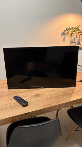 Televisão roku TV em perfeito estado