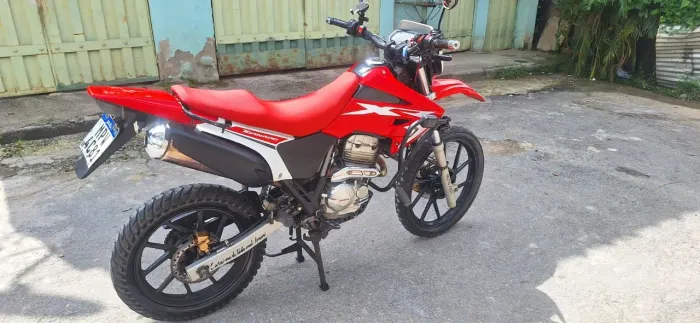 Vende- se ou troca por carro