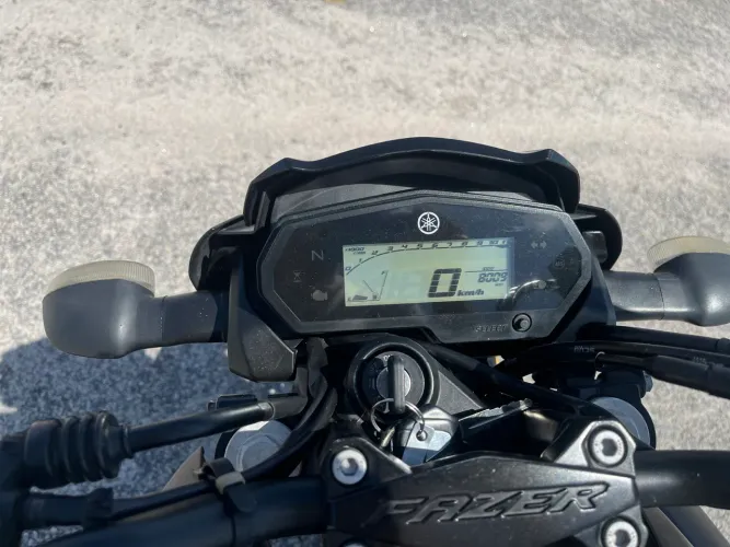 FAZER 250 2022