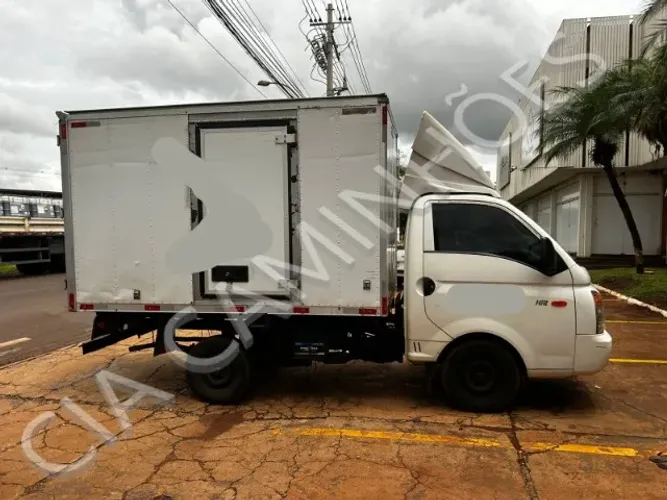 HYUNDAI HR ANO 2011 BAU 3,10M