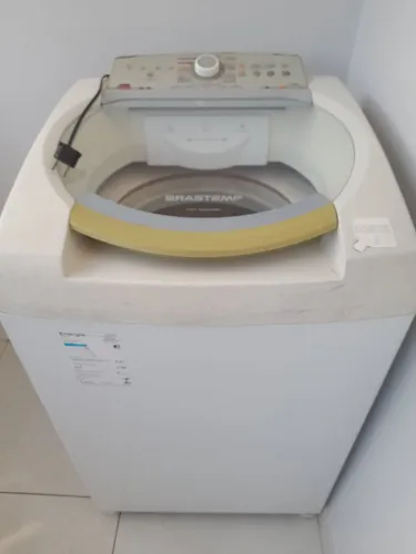 Vendo uma máquina de lavar roupa usada brastemp
