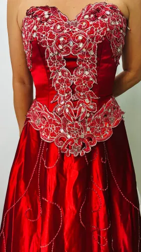 Debutante vermelho Lindo