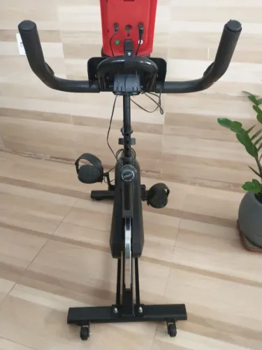 Bike ergométrica vendo