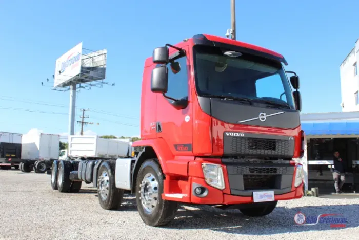 Volvo VM 360 8X2