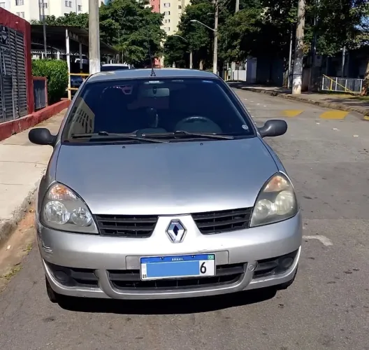 Renault Clio Hi-flex 1.0 16V 5P 2011