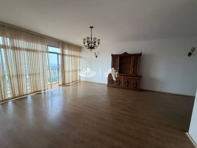 Apartamento no Edif. Monalisa com 3 Quartos à venda, 184 m² por R$ 420.000 - Centro - Lond