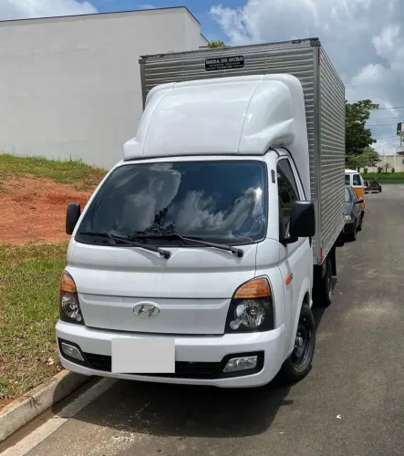 HYUNDAI HR BAU ANO 2016