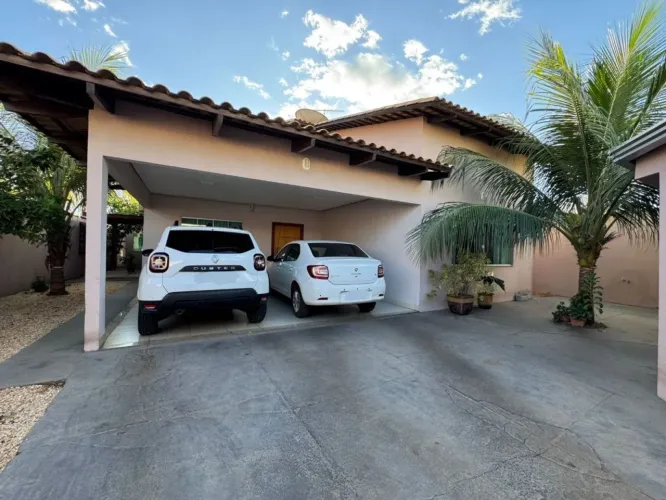 Casa com 3 dormitórios para venda no bairro Plano Diretor Sul