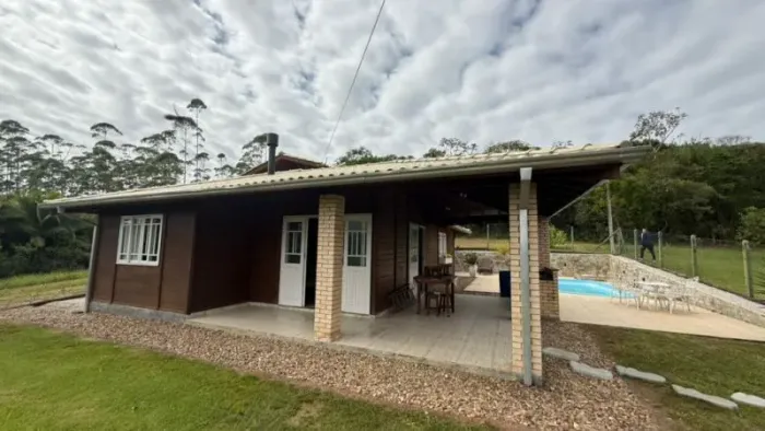 SÍTIO/CHÁCARA EM GASPAR NO BARRACÃO COM PISCINA E ÁREA DE FESTAS