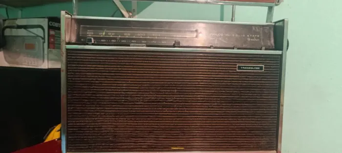 Rádio Philco transglobe b481