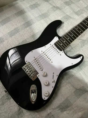 Kit Guitarra Statocaster Semi-Novos