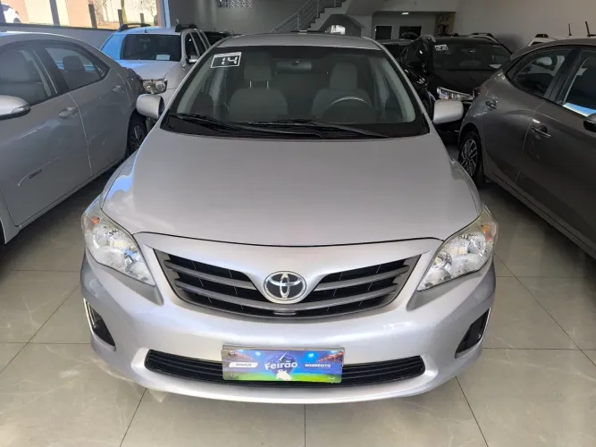 Toyota Corolla GLI 1.8 Flex 16V Aut. 2014