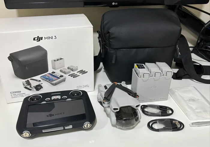 Drone DJI mini 3 + fly more combo 
