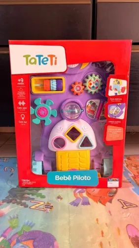 Andador bebê, toca música