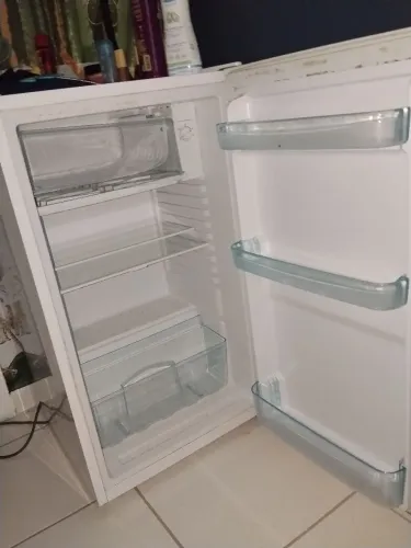 Frigobar Philco 99l