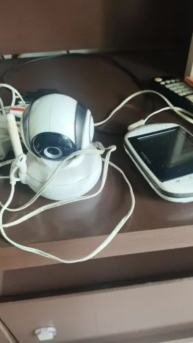 Câmera para vigiar bebê da Motorola 