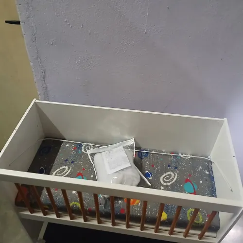 Vende-se mini berço