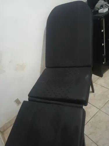Vendo uma maca nova para tatuagem em perfeitas condições *