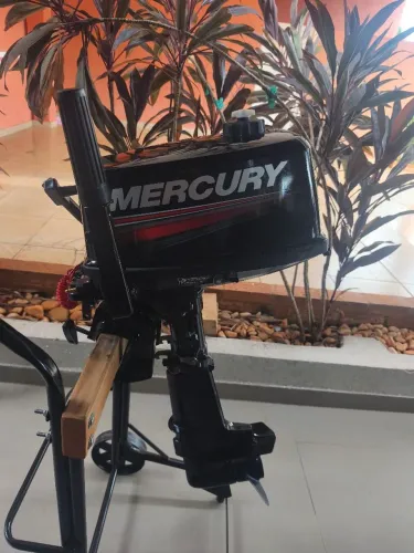 Motor 5 HP Mercury 2026 na garantia de fábrica
