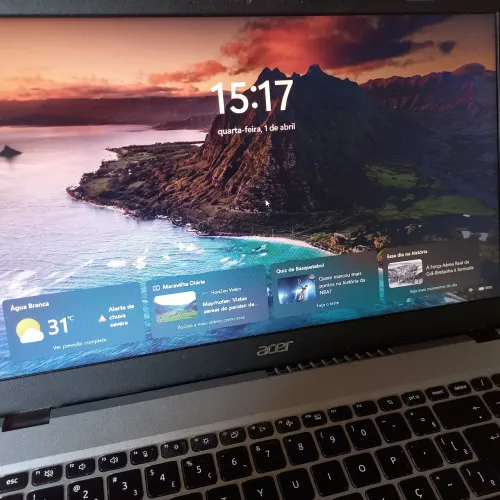 Acer Aspire 3 Ryzen 5 7520U 8GB SSD 256GB 15,6? Full HD