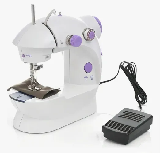 Mini máquina de costura